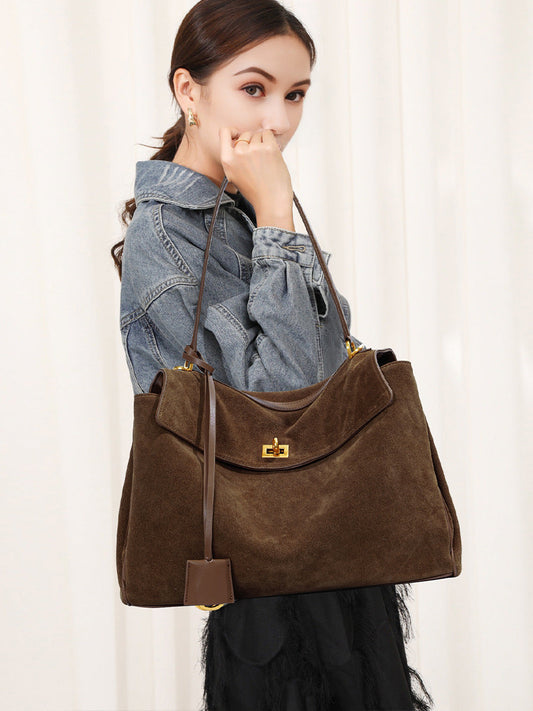 coffee fanlosn big size suede leather shoulder underarm bag,women,model display