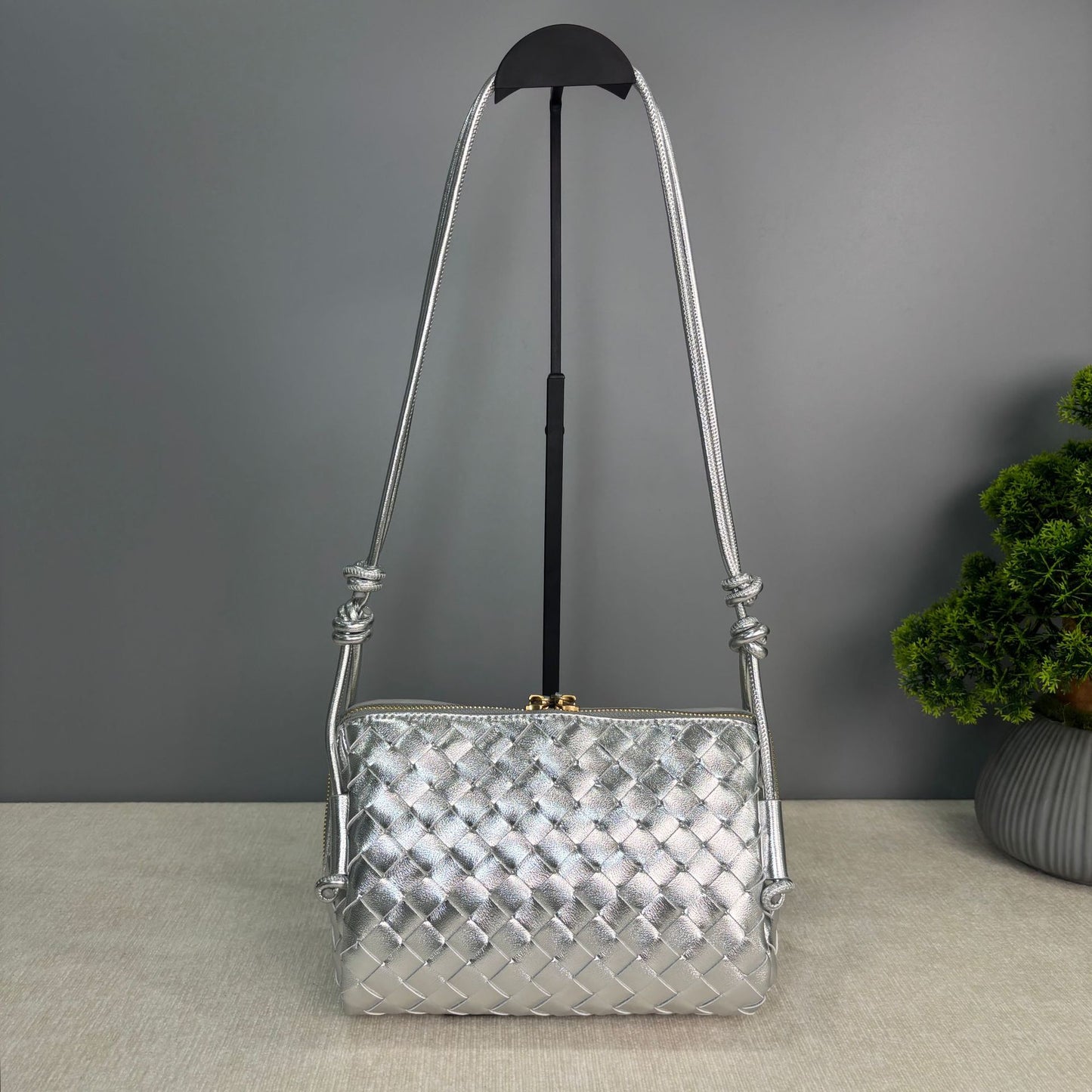Borsa Mini Quadrata in Crosta di Cuoio Intrecciata Premium