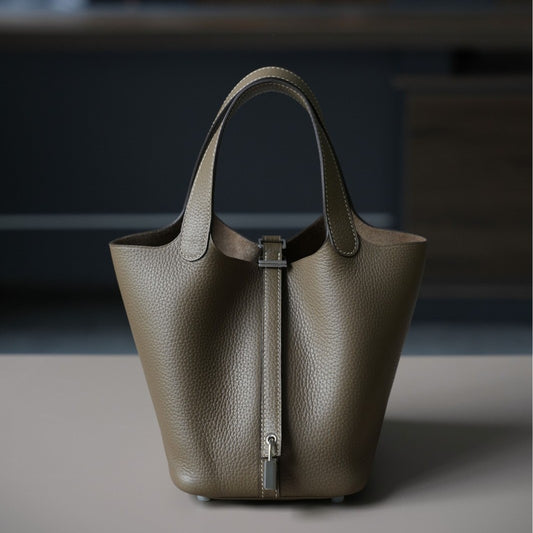 elephant gray silver buckle fanlosn leather bucket bag,women,front