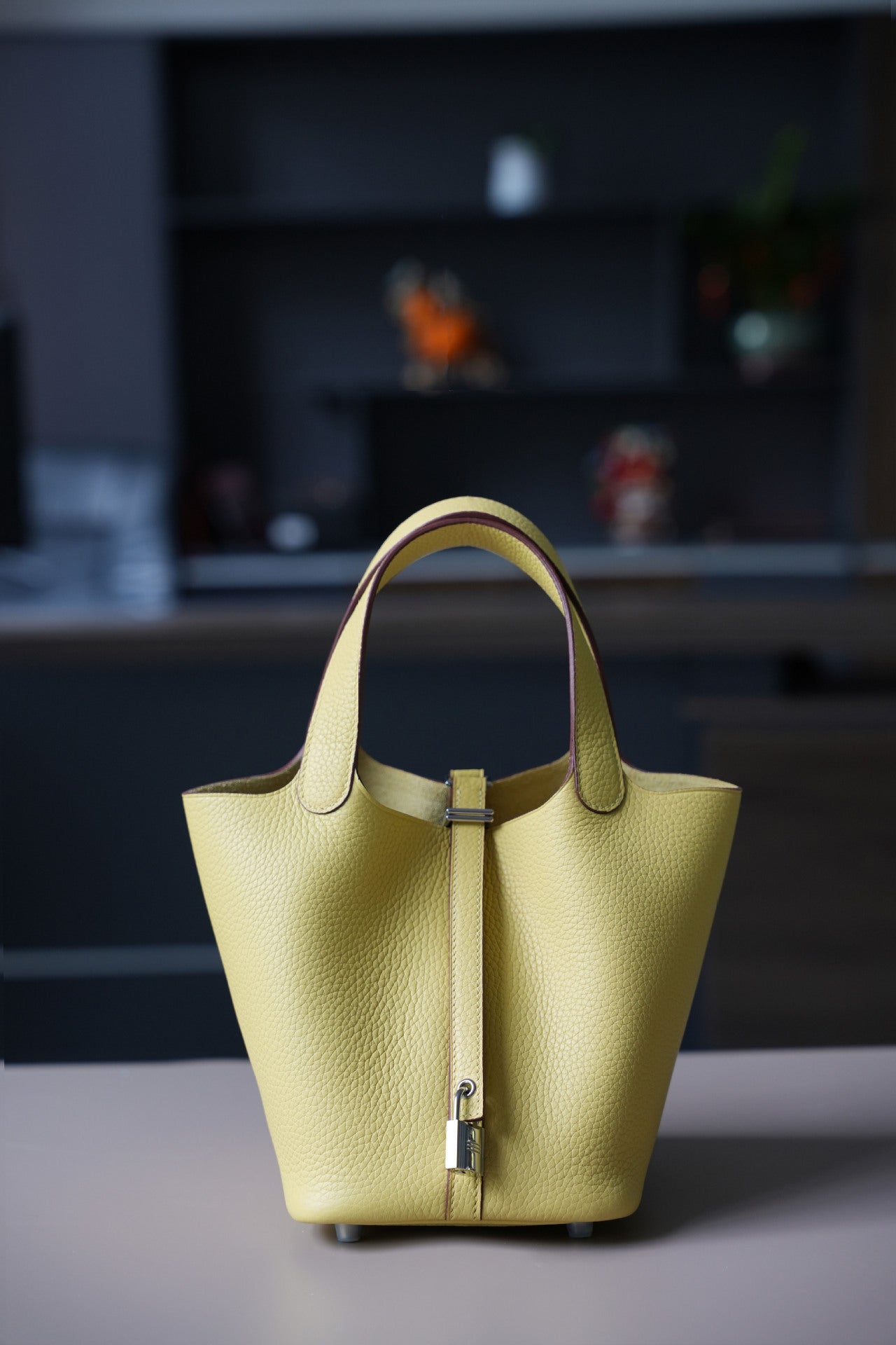 milton yellow silver buckle fanlosn leather bucket bag,women,front