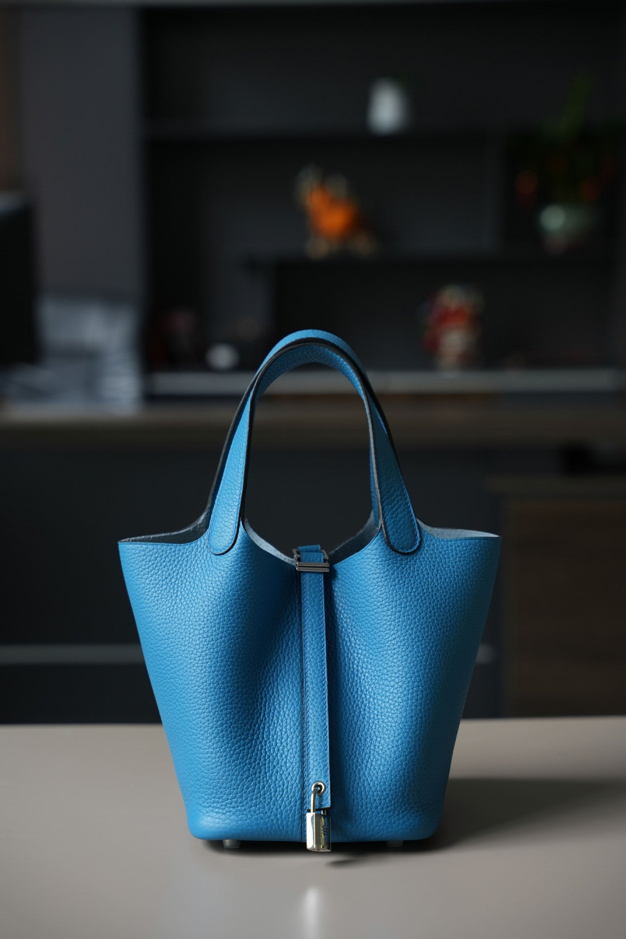 tasmanian blue silver buckle fanlosn leather bucket bag,women,front