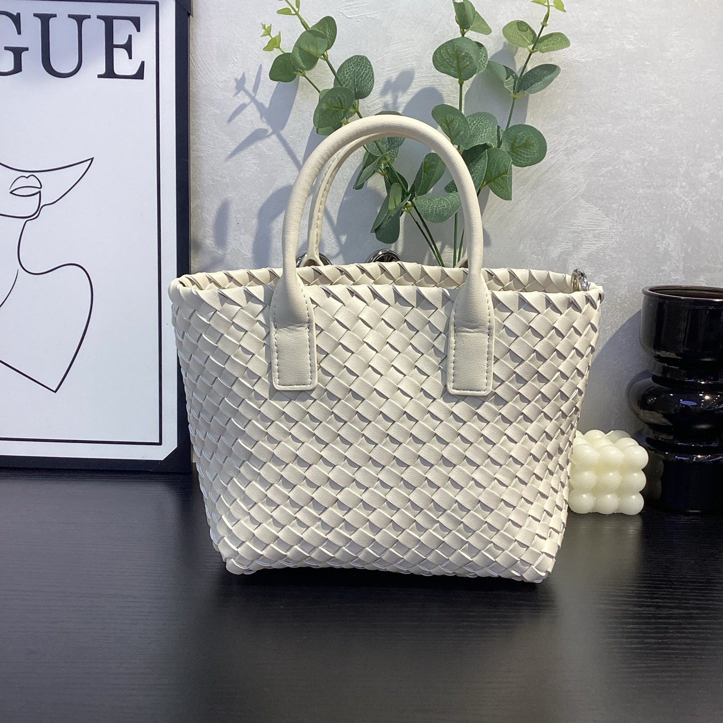 white fanlosn woven leather handbag,women,front