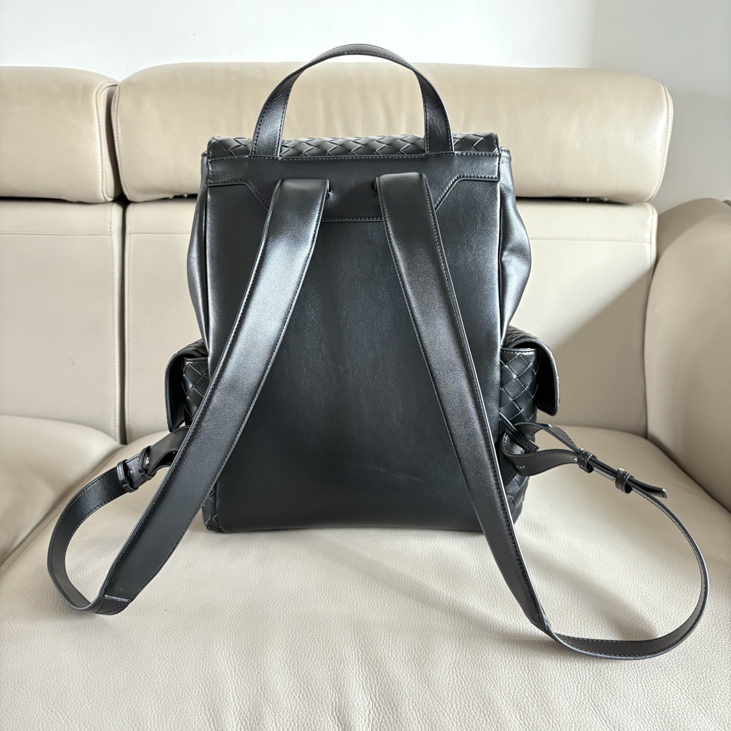 black leather business school backpack,unisex,back
